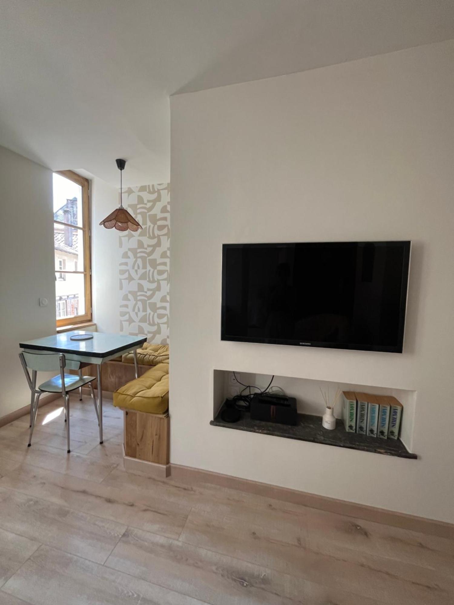 Appartement Champollion 2 Figeac Kültér fotó